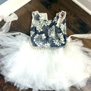 LePink mixed fabric dress with rhinestone and pearl belt size 6.